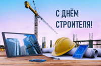 Глава КЧР Рашид Темрезов поздравил строителей республики с профессиональным праздником